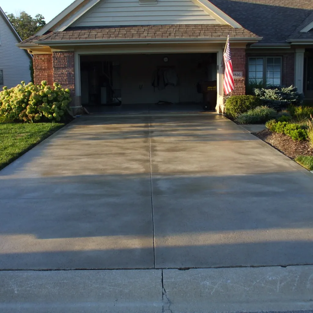 concrete driveway contractor Hillcrest TX