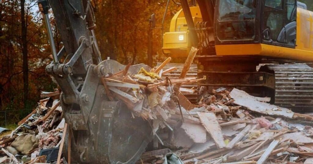 best demolition haul off contractor​